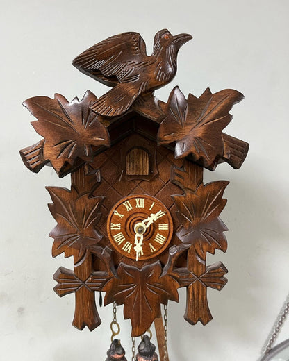 Antique Cuckoo Clock with Wind-Up Mechanism and Wooden Case | 22x17 cm | Collectible Vintage Timepiece