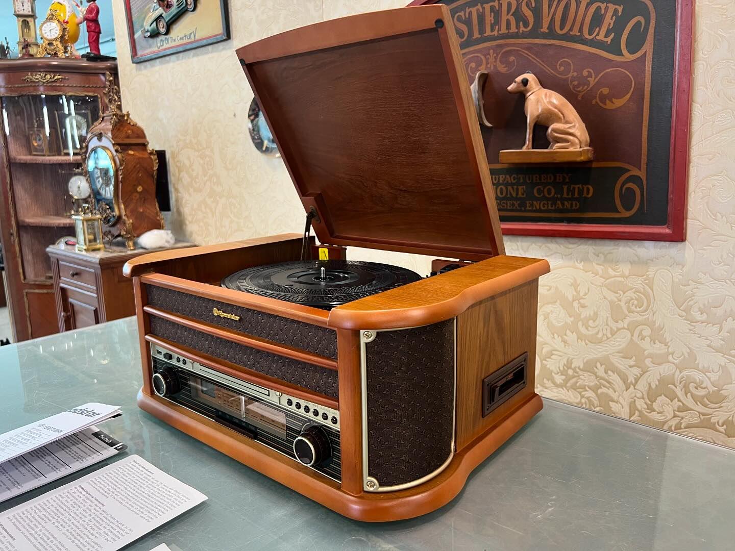 Antique European Horn Gramophone | Columbia Head | Excellent Condition | Fully Functional
