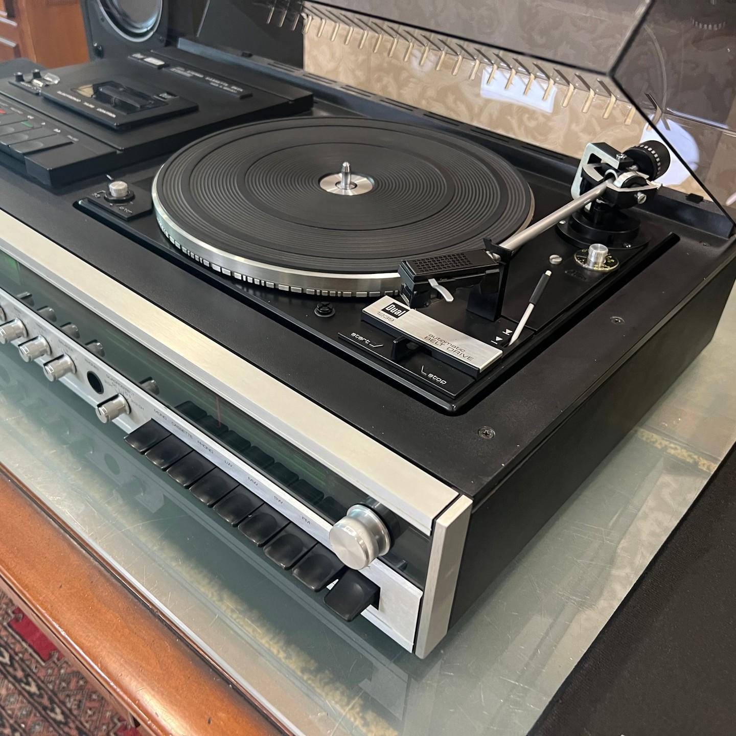 Collectible Dual KA 360 Combo Turntable | Cassette Player | FM Radio | Original Speakers | Excellent Condition |1 Fully Functional