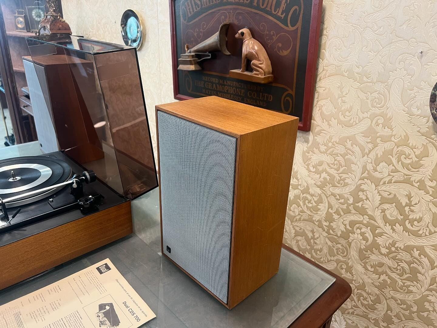 Legendary Dual KA 25 Turntable | FM Radio | Includes CL 136 Speaker Set | Fully Functional | Rare Clean Condition-Turntable