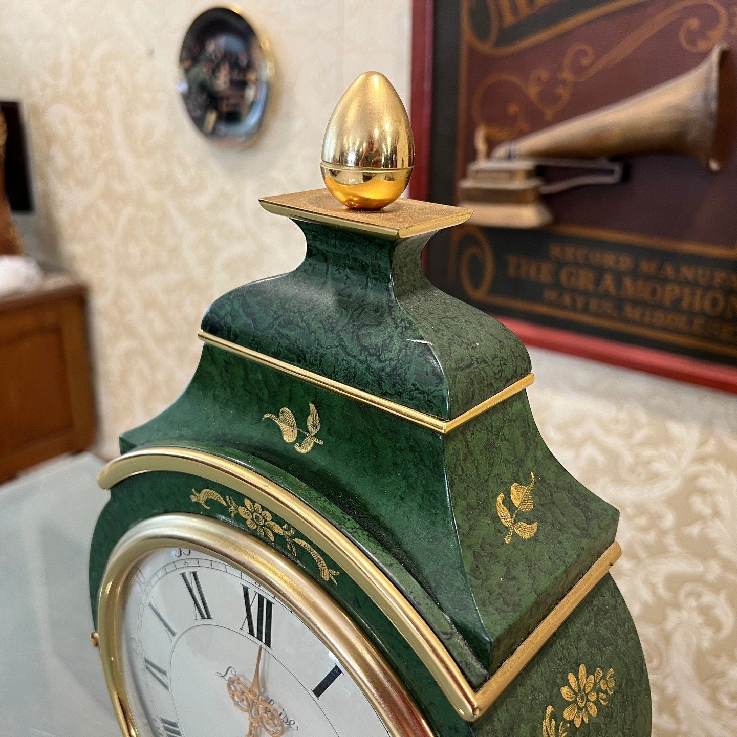 Collectible Zenith Large Mantel Clock | Wall-Mountable | Excellent Condition | Fully Functional | Stylish Decor