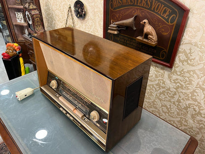Antique Saba Freiburg 125 Stereo Tube Radio | Automatic | Remote Control | Original FM | Pristine Condition