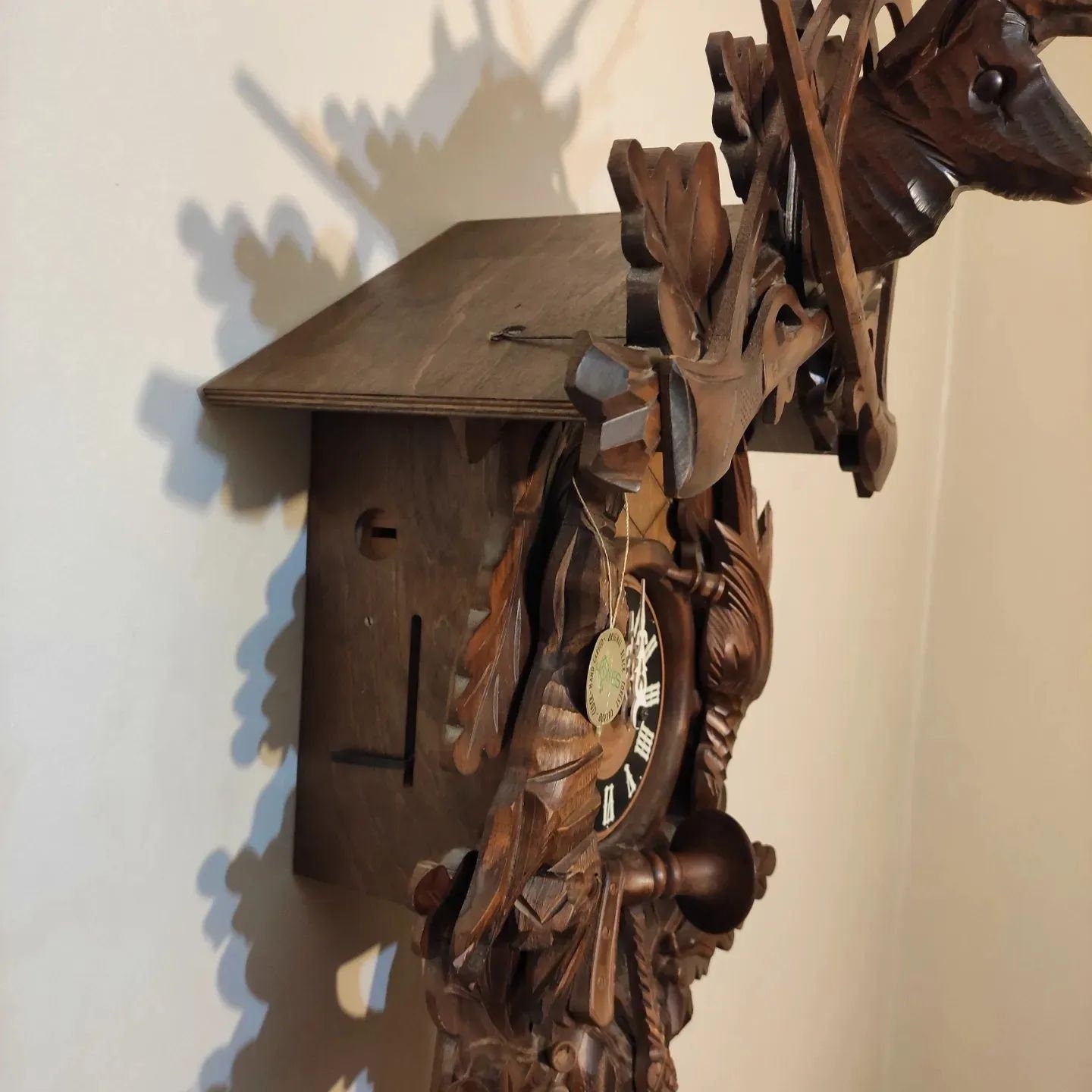 Rare 1960s/70s German Hönes Giant Hunter-Themed Mechanical Cuckoo Clock - Hand-Carved and Painted, Perfect Condition