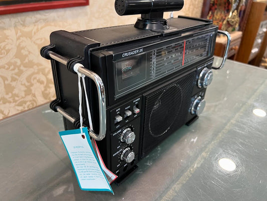Vintage World Radio | Leather Appearance | Excellent Condition | Fully Functional