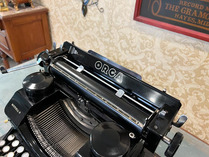 Antique Orga Q Keyboard Typewriter with Glass Keys, Original Metal Case, Fully Functional, Excellent Condition