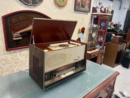 Antique Grundig Tube Radio with Record Player, Plays All Speeds, Original FM, Fully Functional, Collectible Vintage