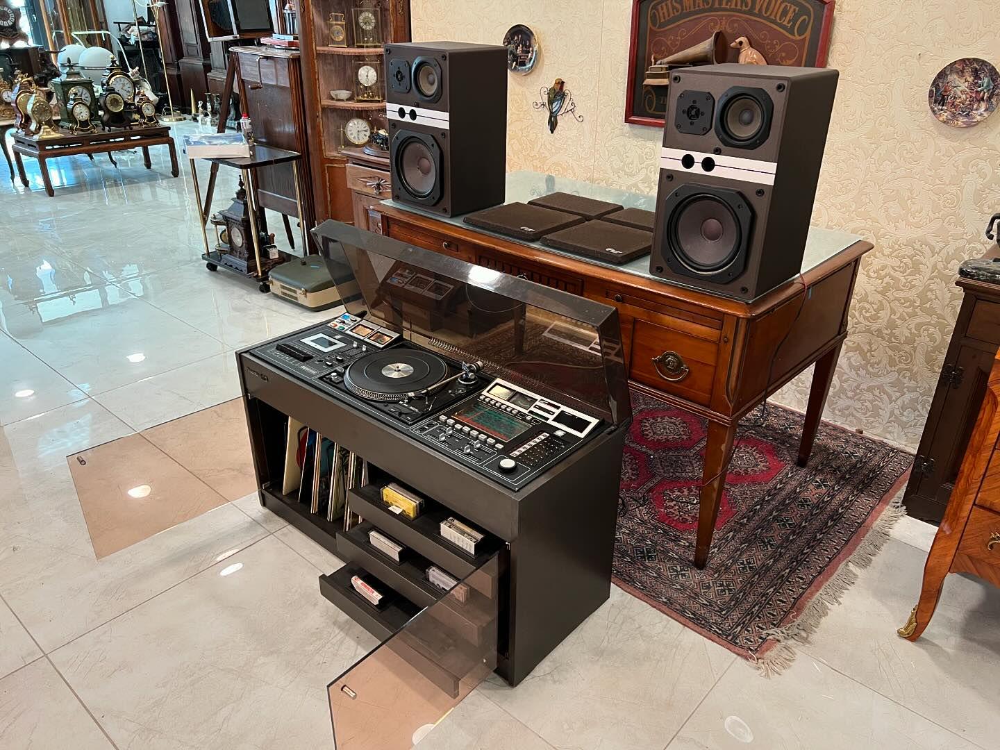Antique Rosita Stereo Music Cabinet, Dual 496 Fully Automatic, 7-Channel FM & Cassette Player, Excellent Condition