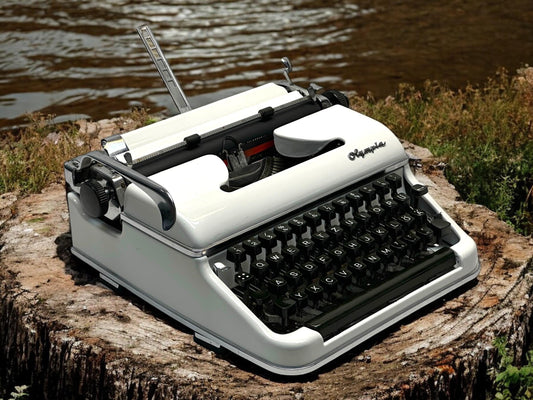 Unique Valentines Day Gift, Vintage White Olympia SM3 Typewriter - QWERTY Keyboard, Fully Functional, Perfect Gift for Writers
