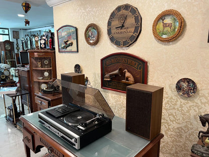 Antique Dual KA 360 Turntable with FM Radio, Cassette Player, Original CL 240 Speakers, Fully Automatic, Excellent Condition