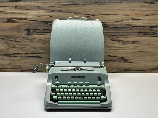 Hermes 3000 Typewriter | Full Original Typewriter | Iconic Manual Portable Typewriter from 1965 | Vintage Gift