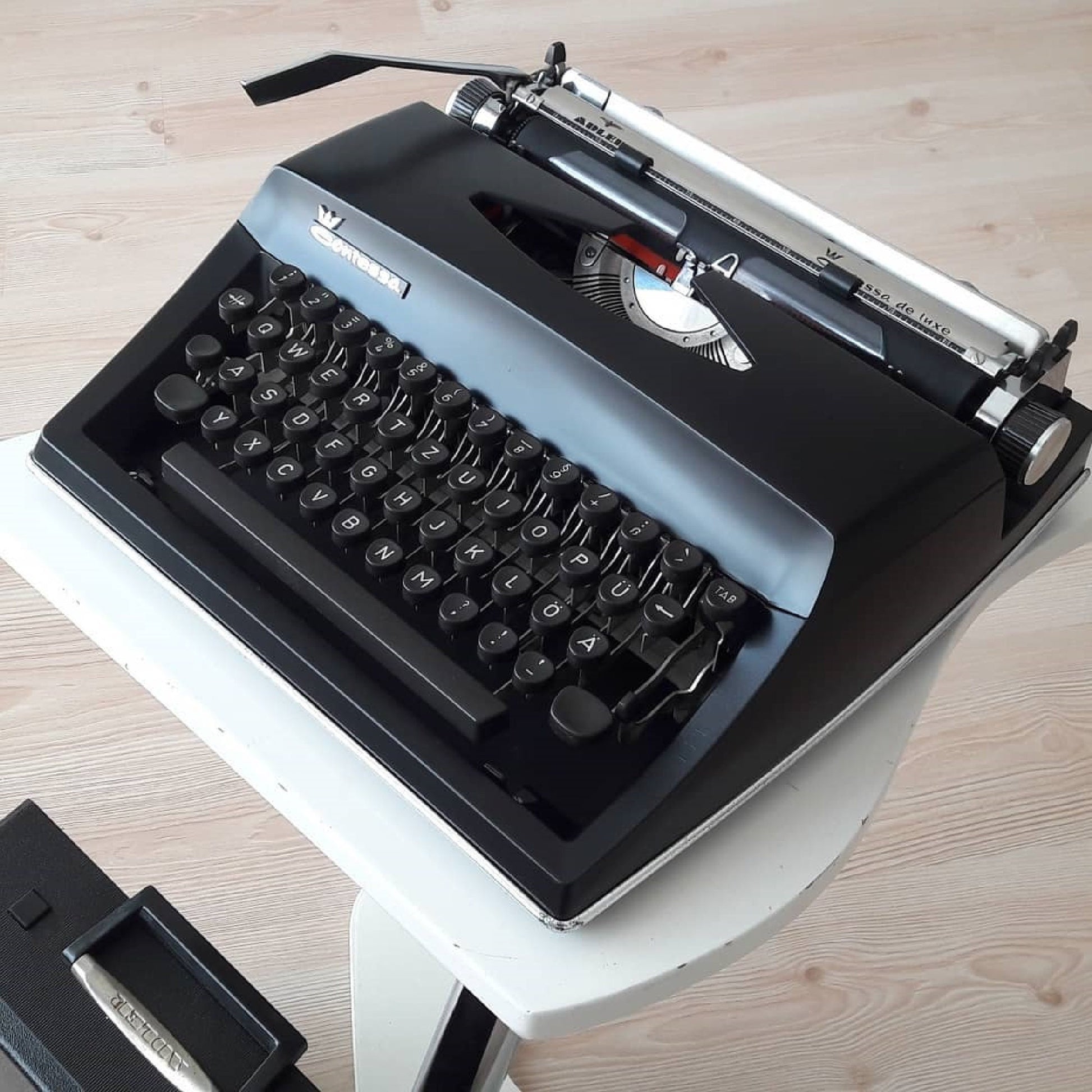 Adler Contessa Deluxe Typewriter | Dark Typewriter | Vintage Gift