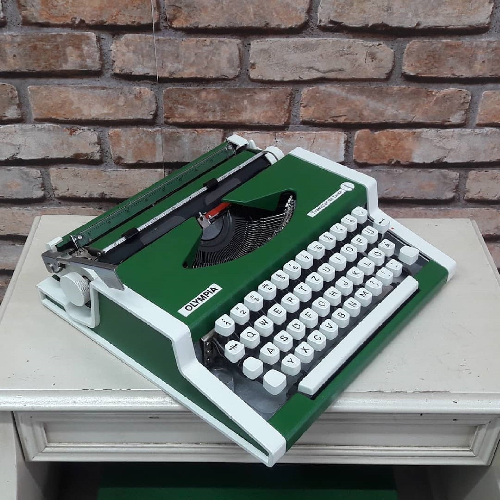 Green Olympia Traveller Deluxe Typewriter - Fully Functional. The Ultimate Gift for Timeless Elegance.