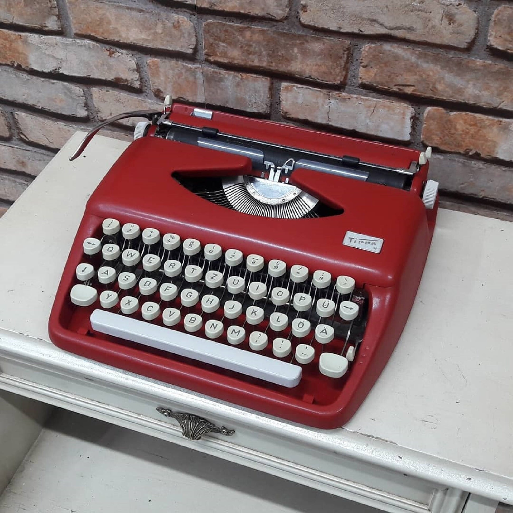 Adler Red Typewriter | Timeless Elegance & Fully Functional