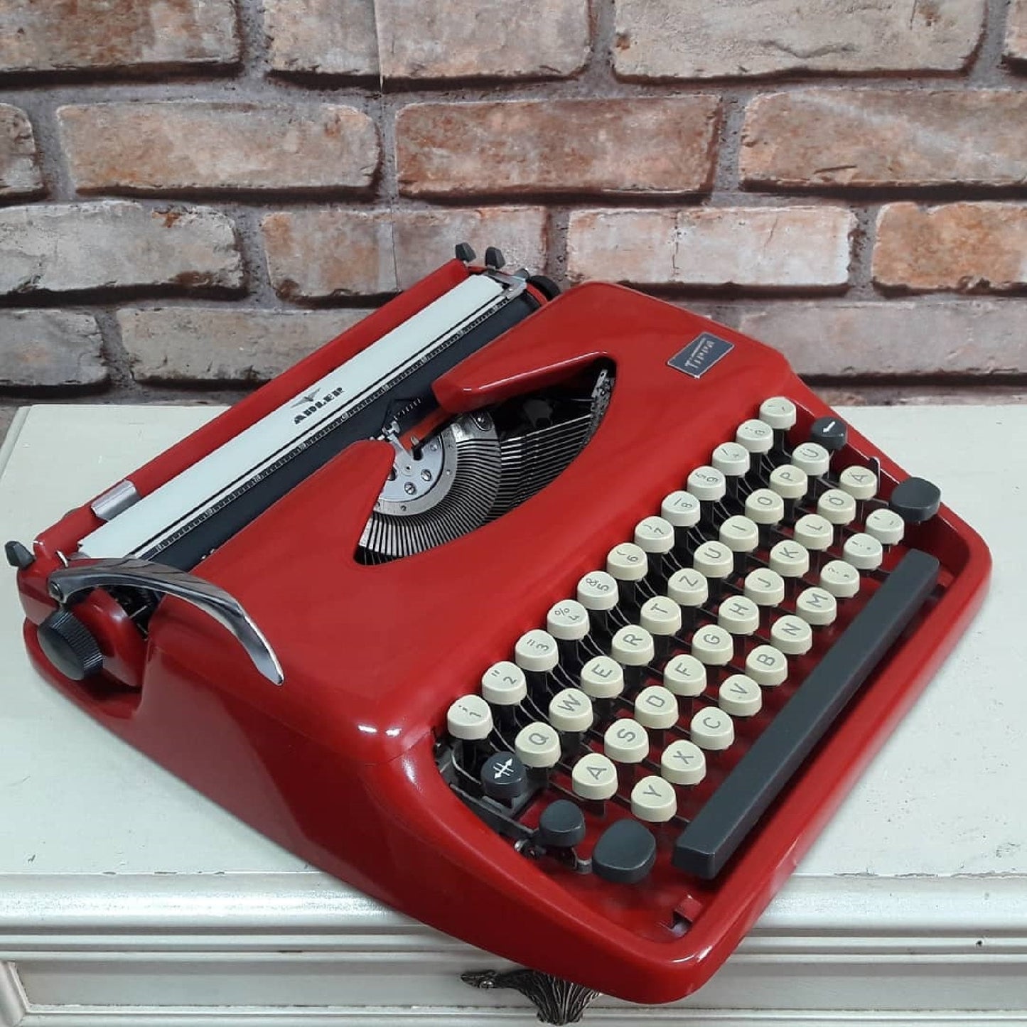 Adler Tippa Typewriter | Pristine Vintage Elegance, Fully Functional Writing Instrument | Like-New Condition