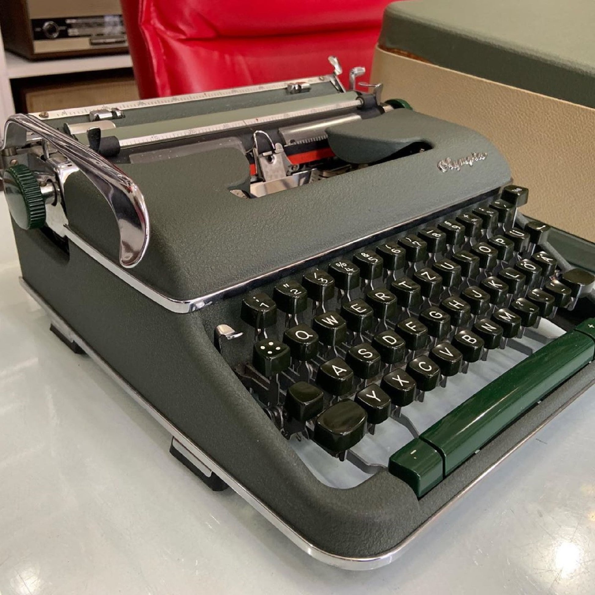 Olympia SM 3 Typewriter | Vintage Green and Black | With or Without Stylish Case Options | Ideal for Retro Writing