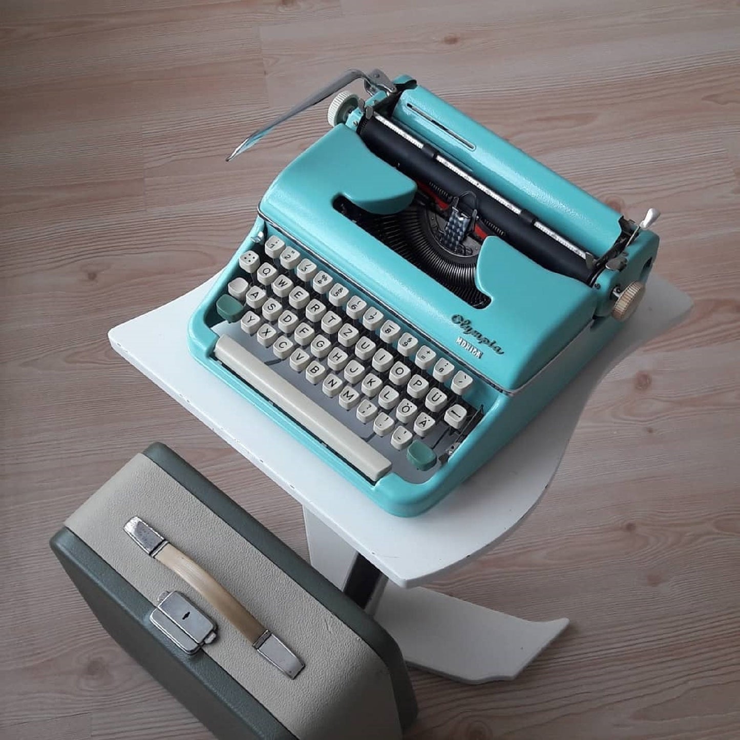 Olympia Monica 1960 Typewriter - Timeless Elegance in Vintage Blue | Fully Operational Antique Charm | Elevate Your Writing Experience!