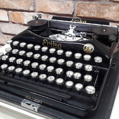Erika Typewriter | Antique Charm, Fully Operational | Ideal Gift for Vintage Enthusiasts | Elevate Your Writing Experience!