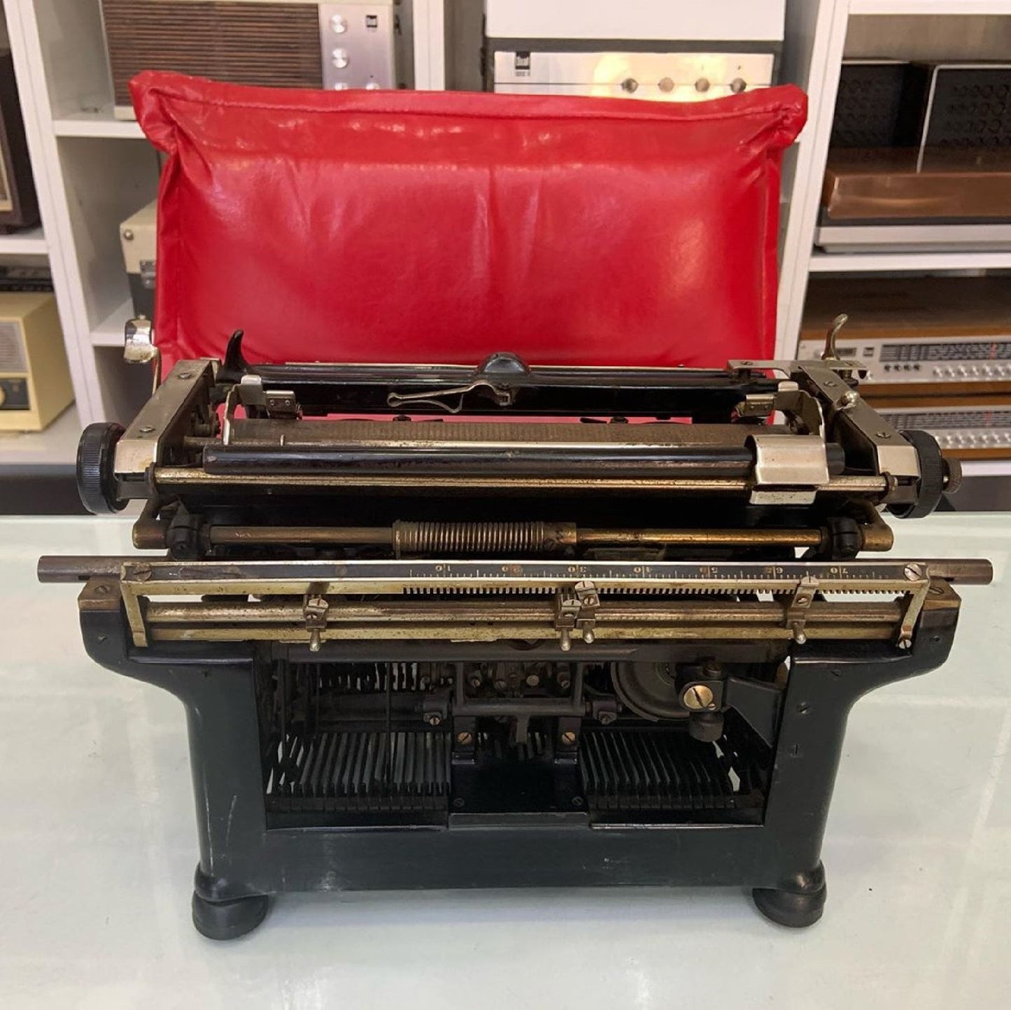 Underwood Typewriter - Antique Elegance, Perfectly Functional, an Exquisite Gift