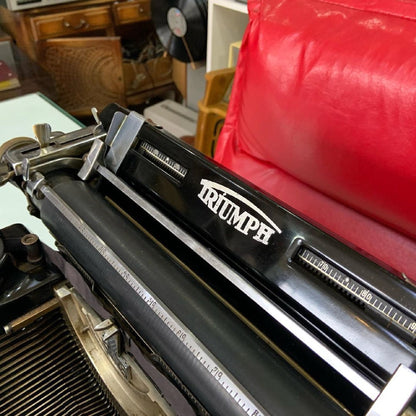 Triumph Typewriter | Antique Typewriter | Working Typewriter | Working Perfectly | Fabulous Gift | Typewriter like new