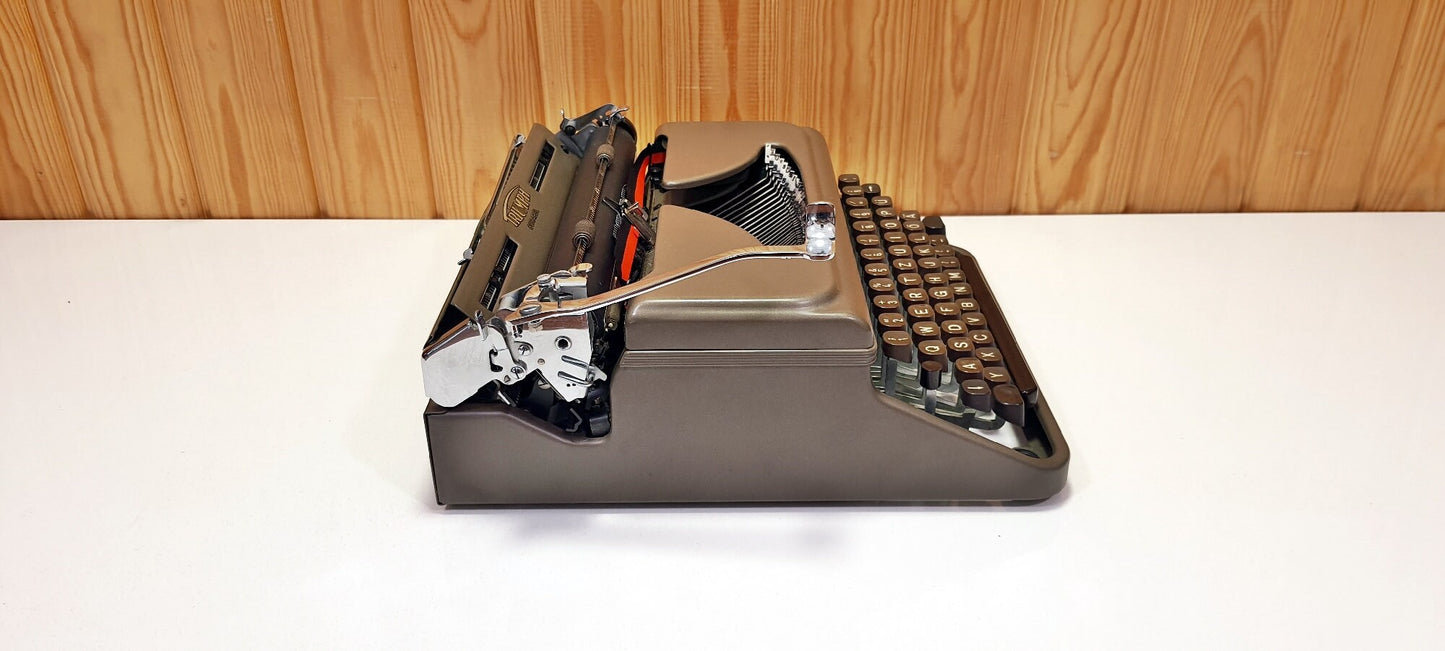 Triumph Typewriter| Antique Typewriter | Working Typewriter | Working Perfectly | Fabulous Gift,typewriter working
