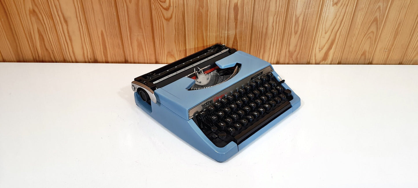 Blue Brother Deluxe Typewriter - Vintage Elegance with a Modern Twist,typewriter working