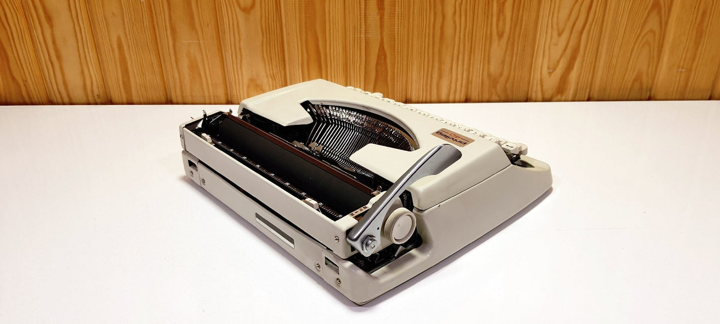 The Privileg typewriter will be the most beautiful gift for your loved ones,making it the most interesting gift for the people you care abou