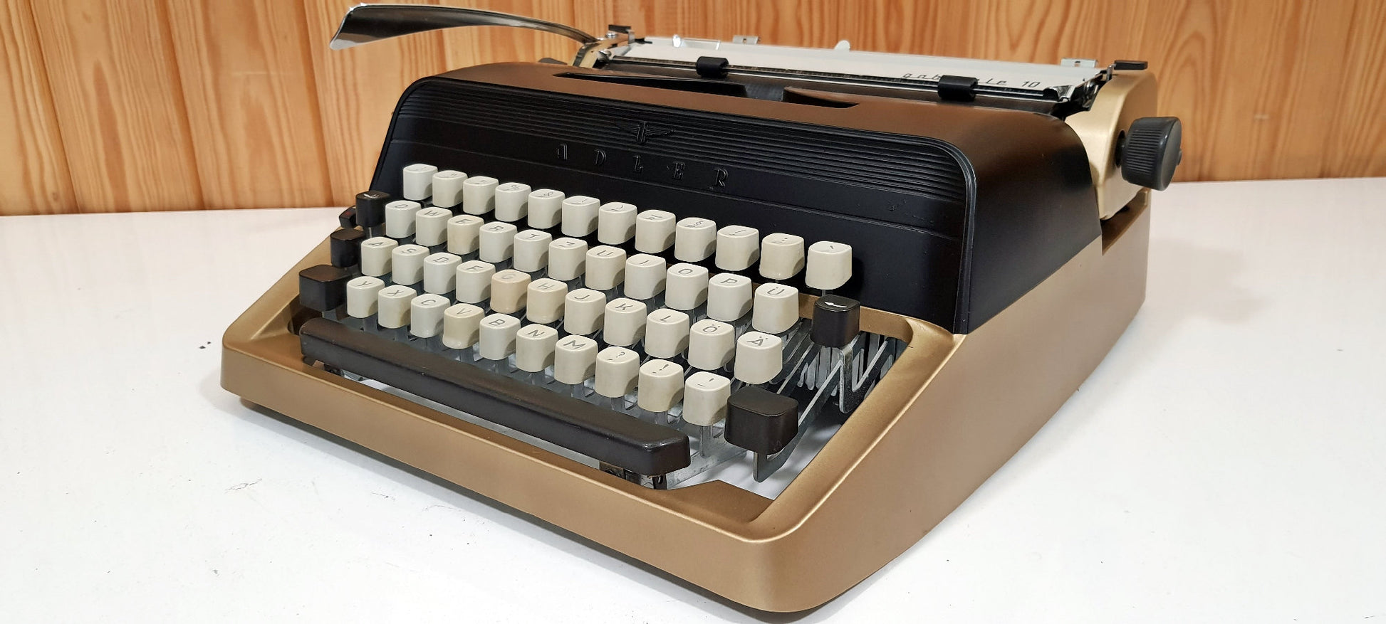 Adler Vintage Typewriter | Pristine Condition | Ideal for Special Occasions and Gifting,Fully Operational for a Timeless Writing Experience!