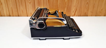 Olympia Sm3 Gold Typewriter + Case | Typewriter working | Antique Typewriter / The Most Special Gift,typewriter working