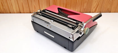 Olympia Pink Typewriter - Like New, Fully Operational, White Keyboard, Classic Wood Bag