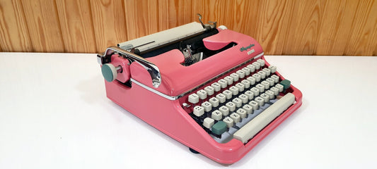Olympia Monica Pink Typewriter and Case - Vintage Elegance, Special Typewriter, Premium Gift | Experience the Timeless Charm