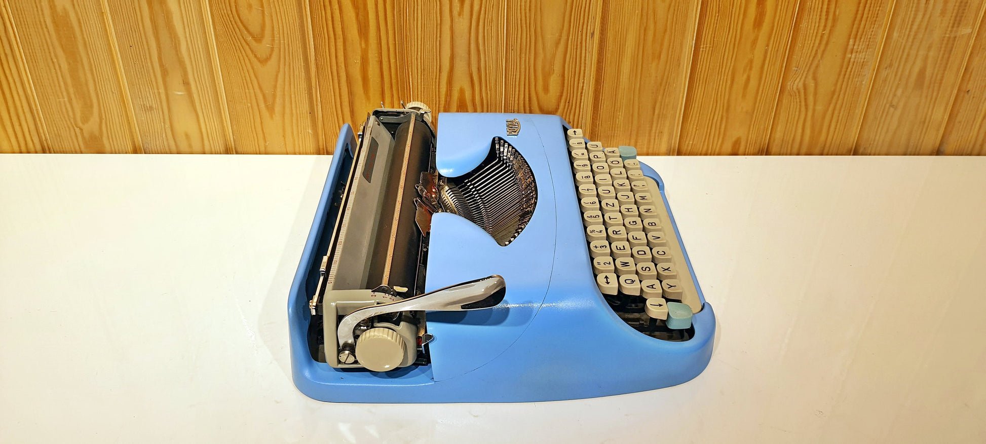 Royal Typewriter Blue| Antique Typewriter | Working Typewriter | Working Perfectly | Fabulous Gift | Typewriter like new