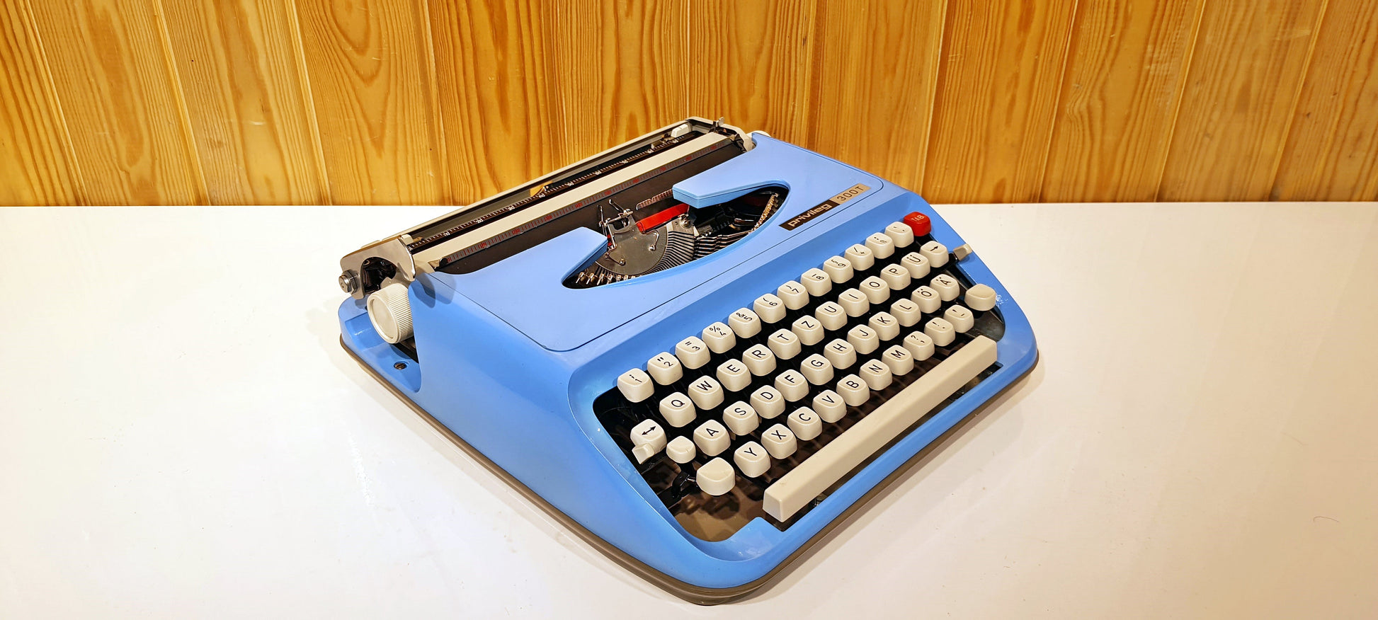 Privileg 300TR Typewriter | Typewriter like new| Typewriter Working Serviced,typewriter working