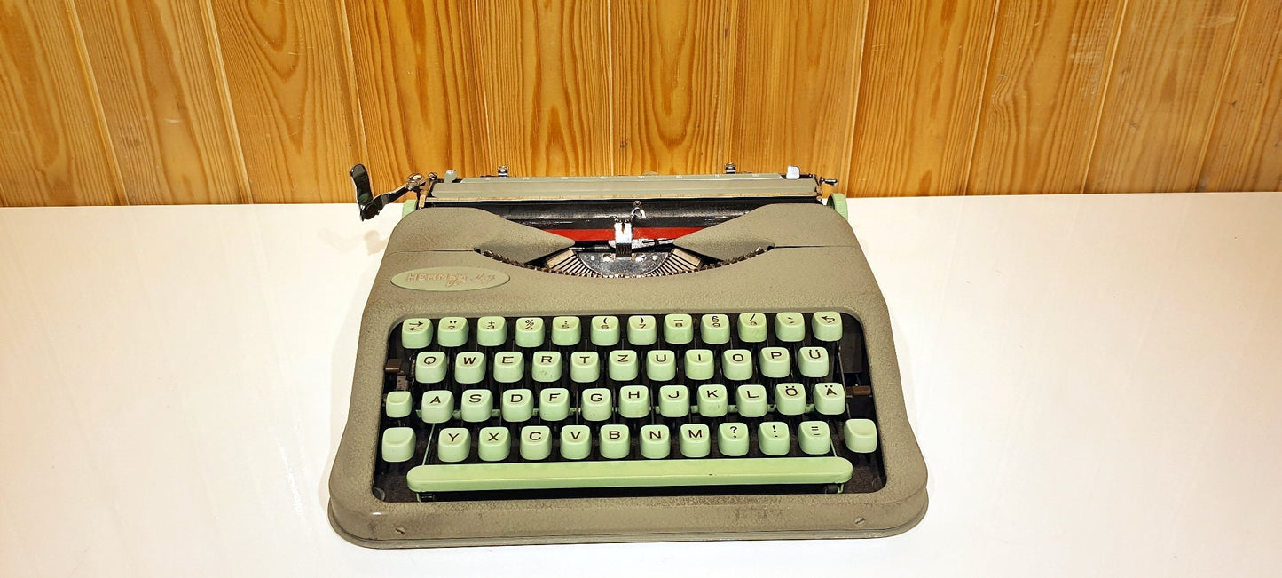 Hermes Baby Typewriter | Typewriter Working | Cool Green Color | Green Keys | Premium Gift