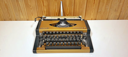 Moon Typewriter QWERTY Gold / QWERTY Keyboard Typewriter / Typewriter World Brand / Special for Valentine's Day | Typewriter like new
