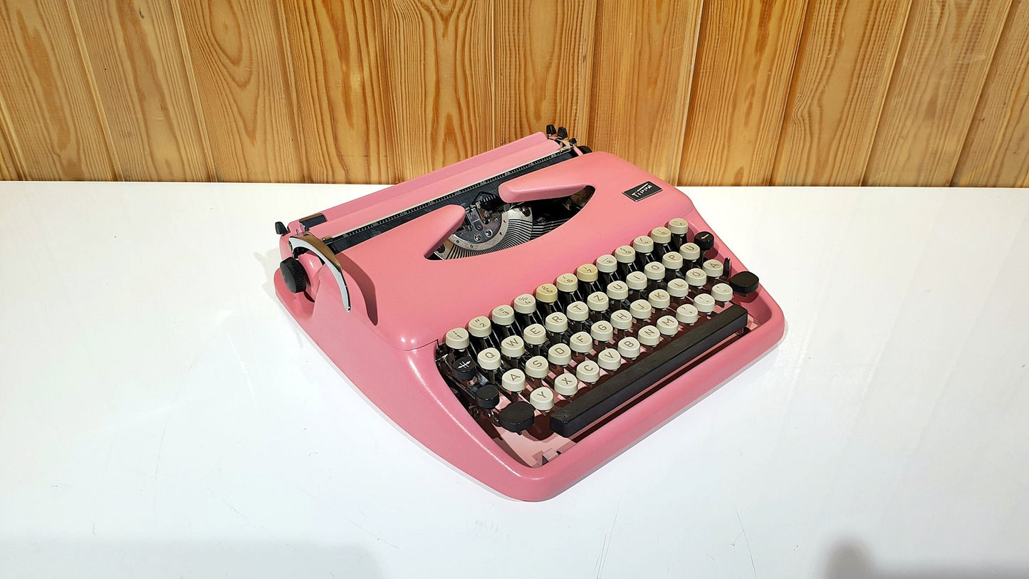 Adler Tippa Pink Typewriter - 1960 - Vintage Mechanical Keyboard,typewriter working