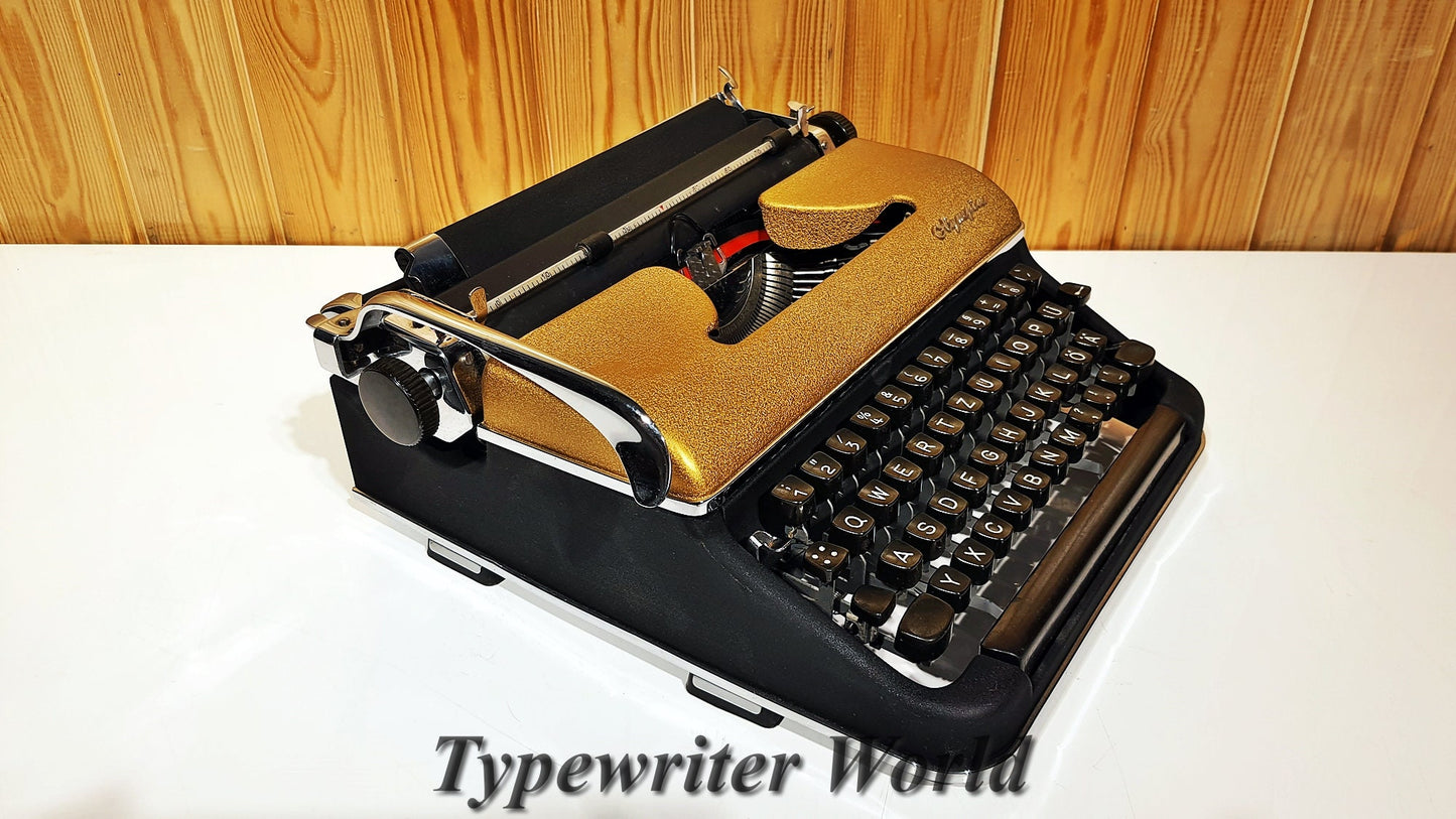 Olympia Sm3 Gold Typewriter + GOLD Case/Black Case | Antique Typewriter | Old Typewriter / The Most Special Gift