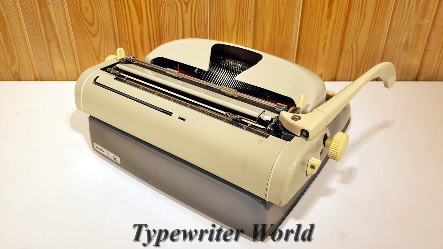 Alpina Typewriter | Antique Typewriter | Working Typewriter | Working Perfectly,typewriter working
