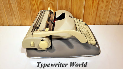 Alpina Typewriter | Antique Typewriter | Working Typewriter | Working Perfectly,typewriter working