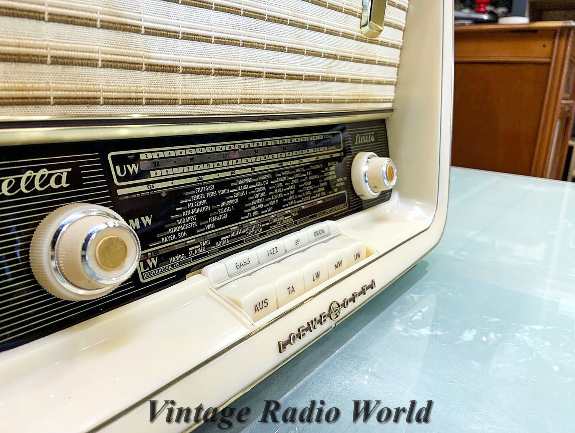 Loewe Opta Luxus | Vintage Radio | Orjinal Old Radio | Antique Radio | Lamp Radio | Loewe Opta Luxus Radio