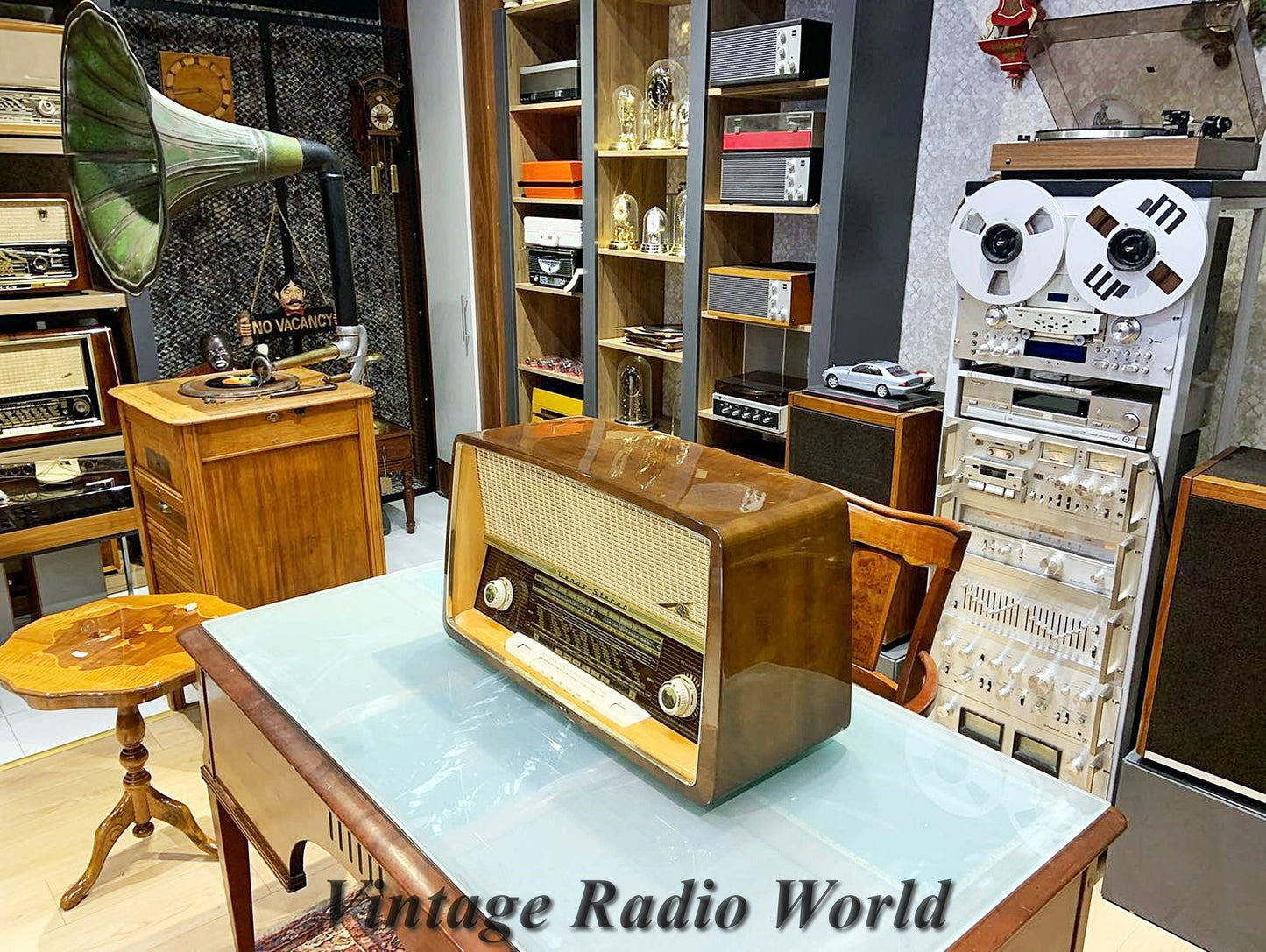 Loewe Opta Venüs | Vintage Radio | Orjinal Old Radio | Antique Radio | Lamp Radio | Loewe Opta Venüs Radio
