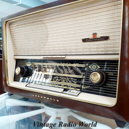 Nordmende Carmen Radio | Vintage Elegance with Lamp Feature