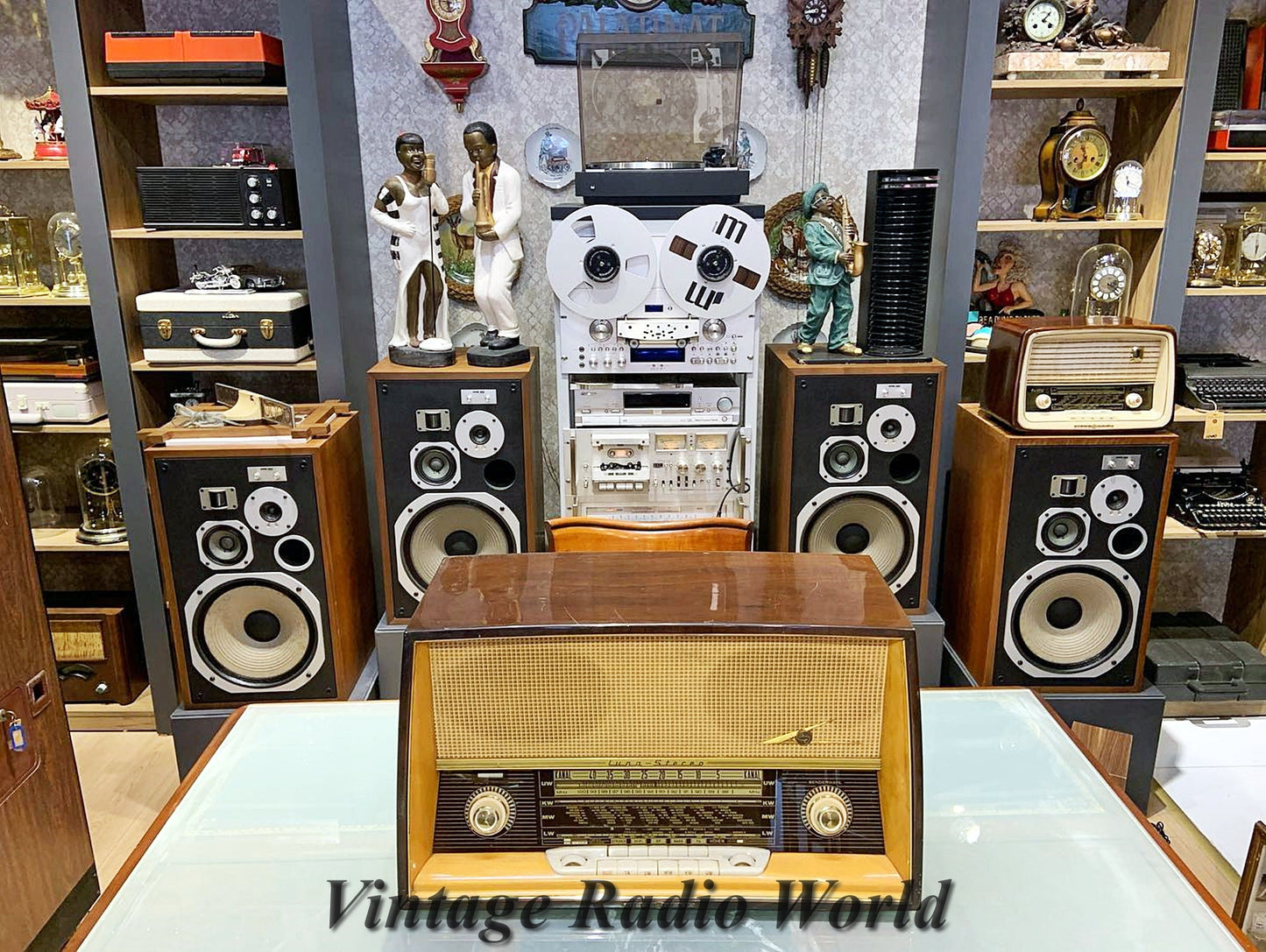 Loewe Opta Luna Vintage Radio: Nostalgic Charm with Modern Elegance