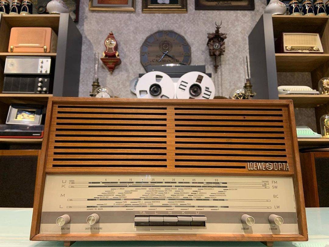 Loewe Opta | Vintage Radio | Orjinal Old Radio | Antique Radio | Lamp Radio | Loewe Opta Venüs Radio