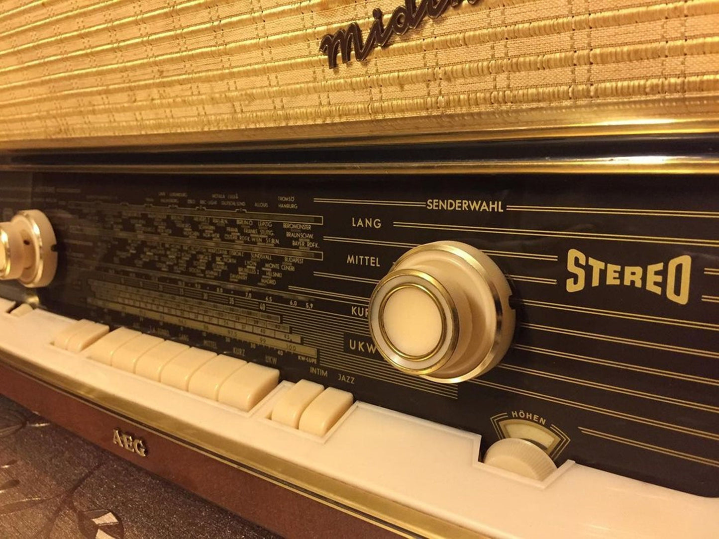 AEG Midinette 61 | Vintage Radio | Orjinal Old Radio | Radio | Lamp Radio |