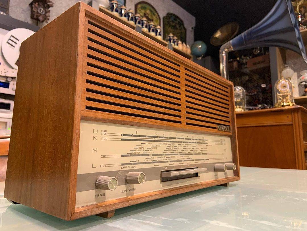 Loewe Opta | Vintage Radio | Orjinal Old Radio | Antique Radio | Lamp Radio | Loewe Opta Venüs Radio