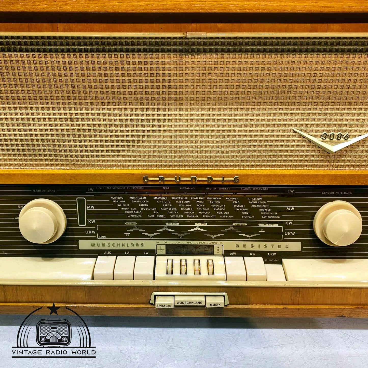 Grundig 3086 | Vintage Radio | Orjinal Old Radio | Radio | Lamp Radio | Grundig 3086 Radio