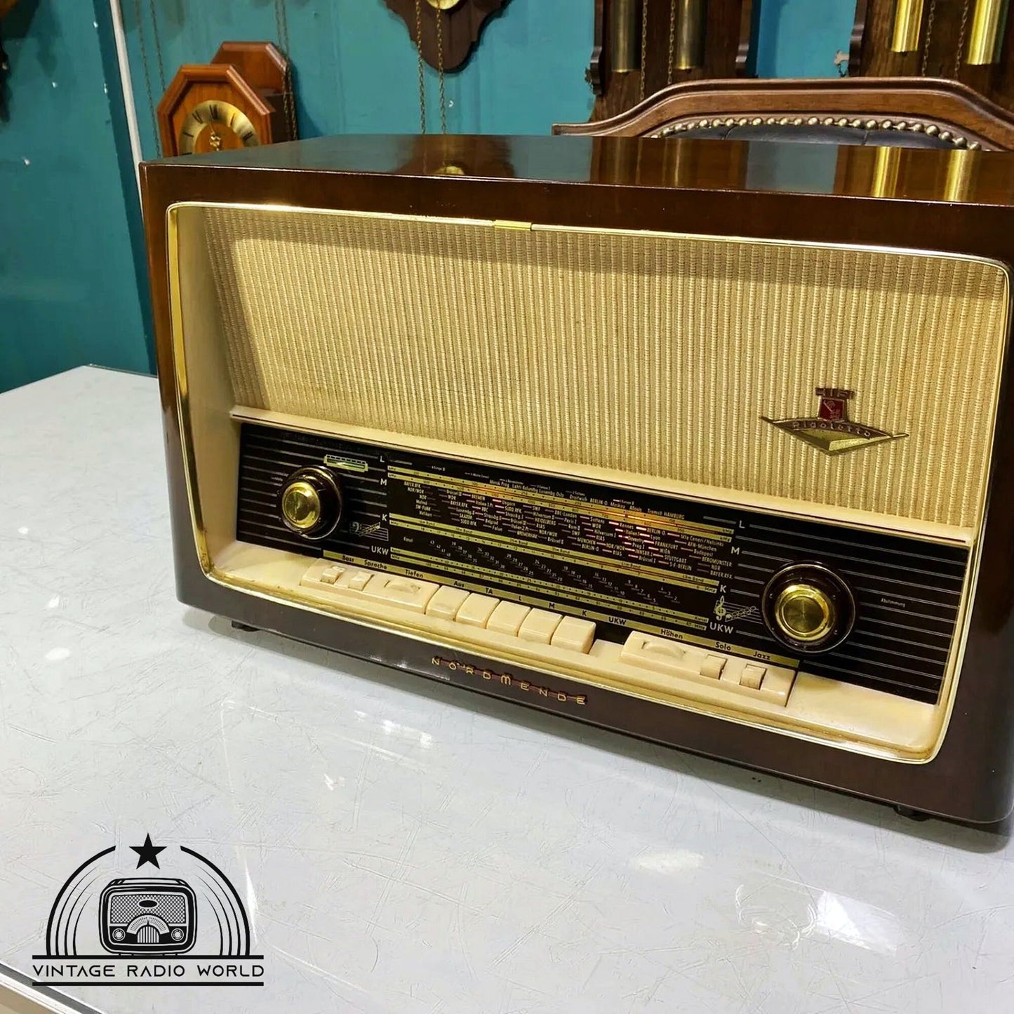 Nordmende Rigoletto - Vintage Radio with Lamp Feature - For Sale