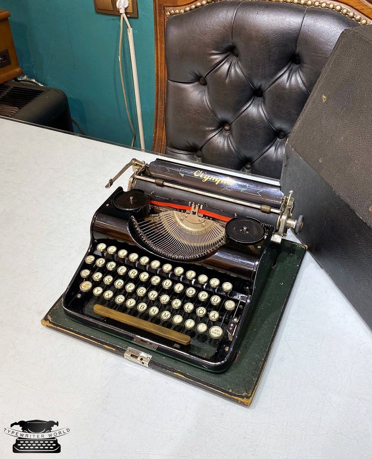 Olympia Typewriter 1970s / Premium Gift | Black Typewriter | Old Typewriter,typewriter working