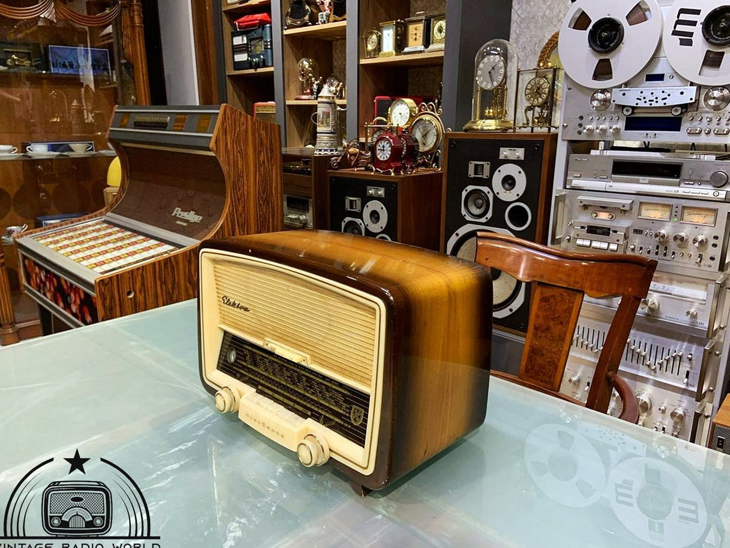 Nordmende Elektra Radio - Vintage Charm with Original Design and Lamp Feature