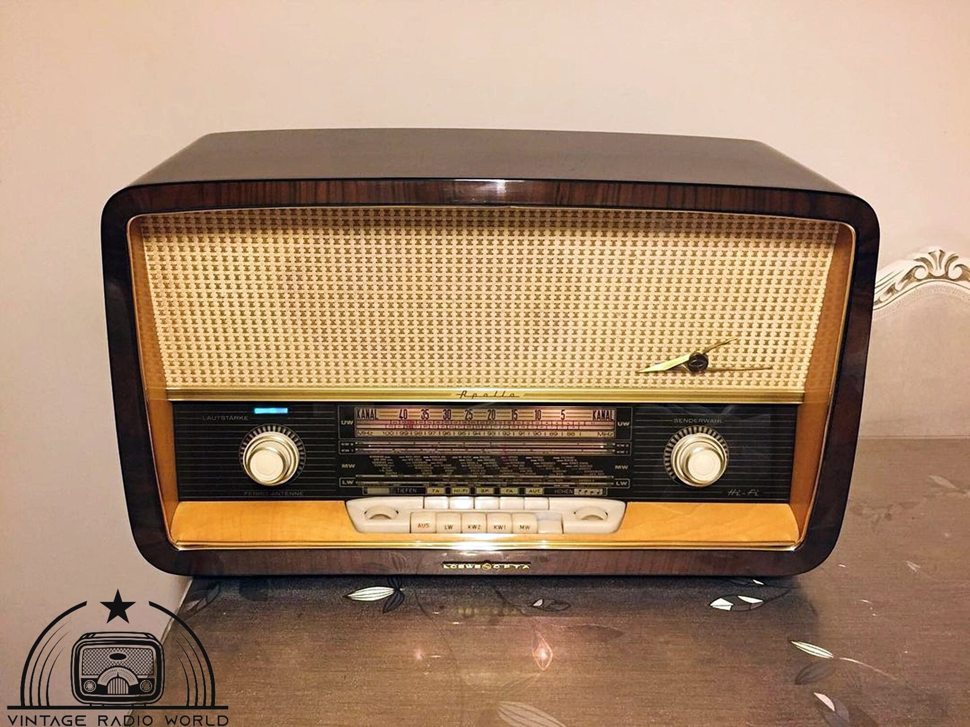 Loewe Opta Apollo 4760 W | Vintage Radio | Orjinal Old Radio | Antique Radio | Lamp Radio | Loewe Opta Radio